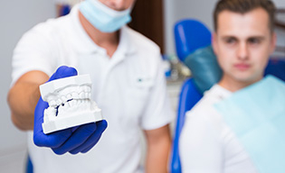 Az implantáció sikerességét veszélyeztető tényezők